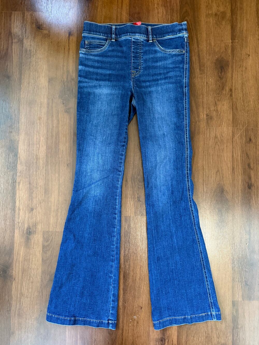 Spanx Pull On Flare Jeans Dark Wash Sz M Casual Stretch Denim Boho Western